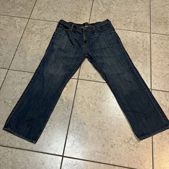 Old Navy Other - Old Navy Straight Loose Fit Blue Jeans Men's Tag Size‎ 40x32 (Actual 40x31)